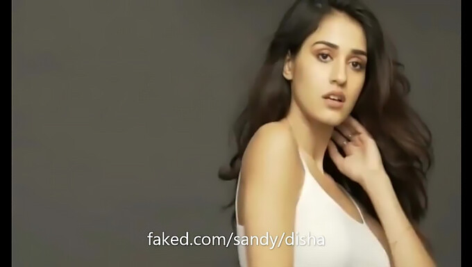 Disha Patani'Nin Bollywood Seçmeleri Için Çıplak Fotoğraf Çekimi