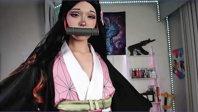 Cosplayer Nezuko'Nun Boşalma Keyfini Çıkardığı Ev Yapımı Video